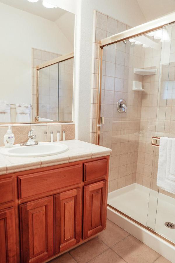 Gateway Hotel, Trademark Collection By Wyndham Copper Cove Subdivision 외부 사진