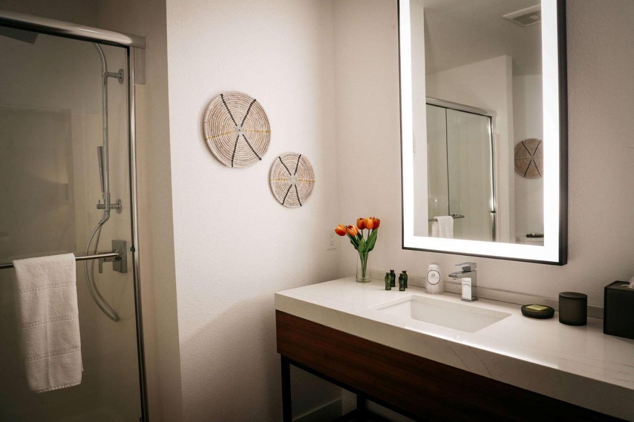 Gateway Hotel, Trademark Collection By Wyndham Copper Cove Subdivision 외부 사진