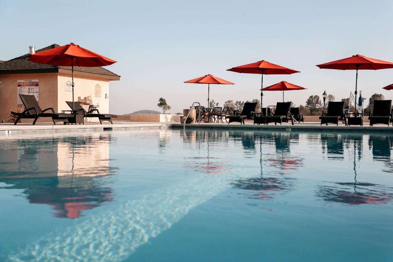 Gateway Hotel, Trademark Collection By Wyndham Copper Cove Subdivision 외부 사진
