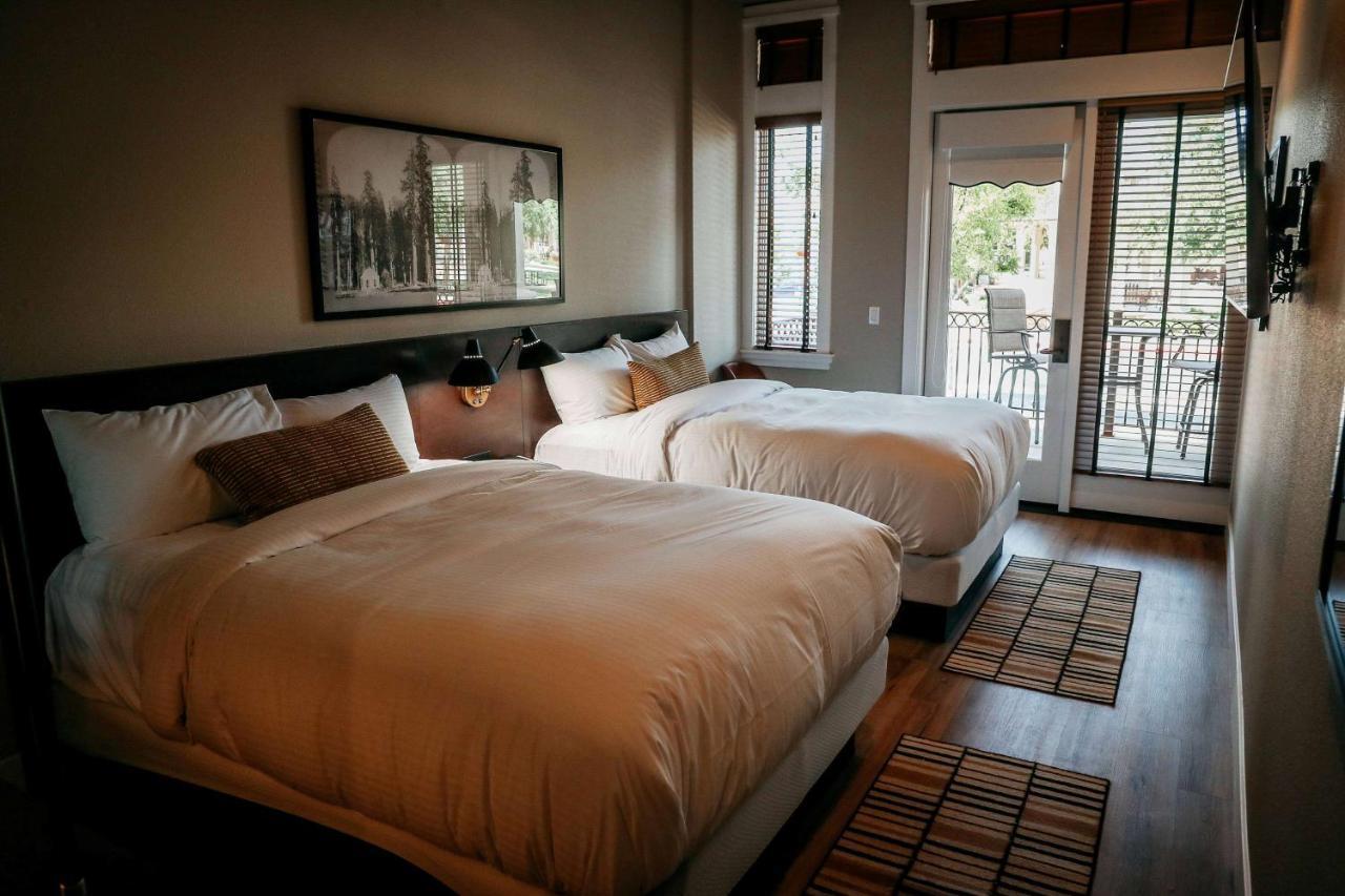 Gateway Hotel, Trademark Collection By Wyndham Copper Cove Subdivision 외부 사진